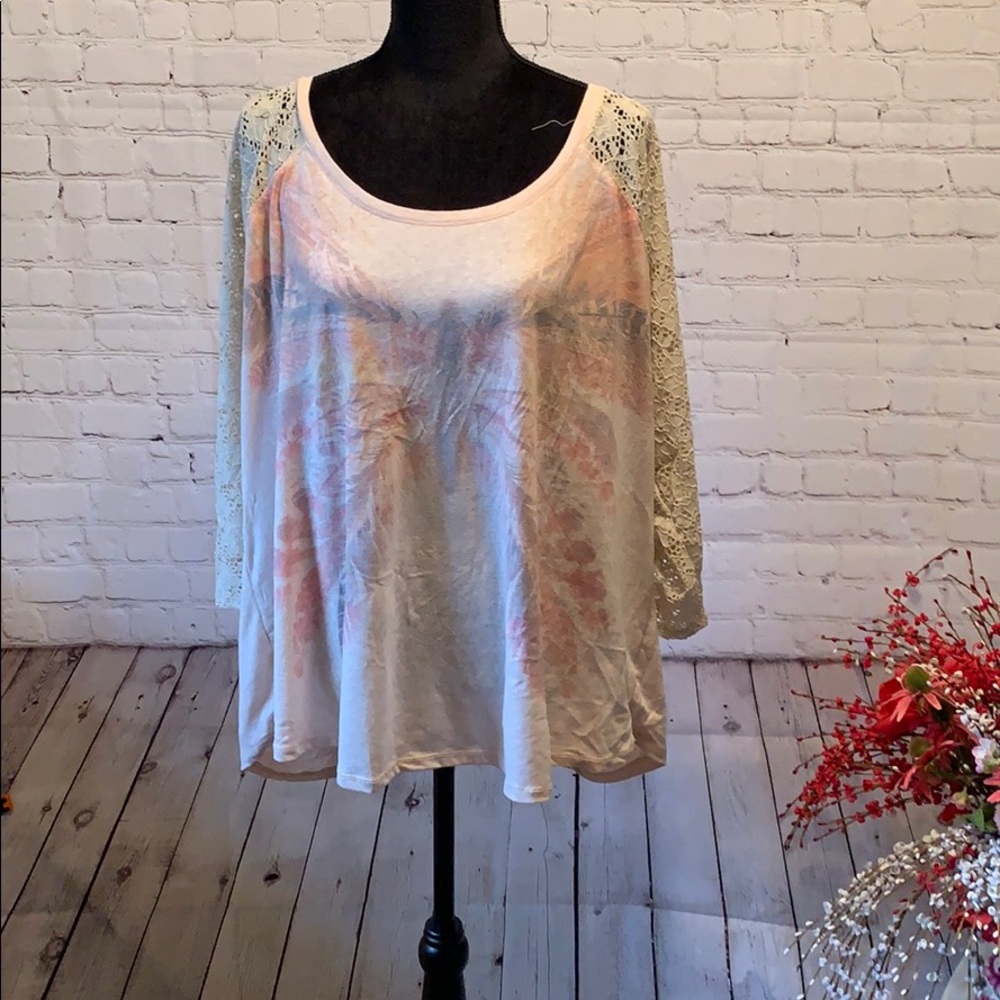 Women’s shirt